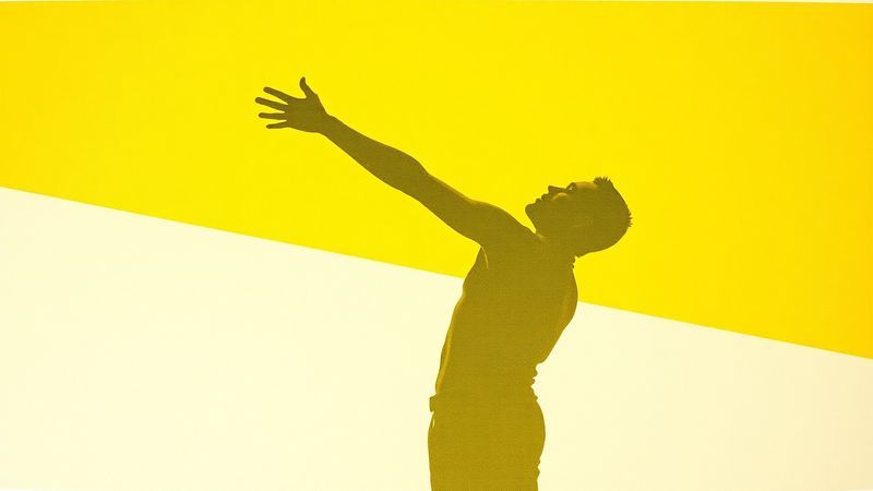 Disabled actor on stage without prosthetics — authentic performance that audiences register as real at a neurological level